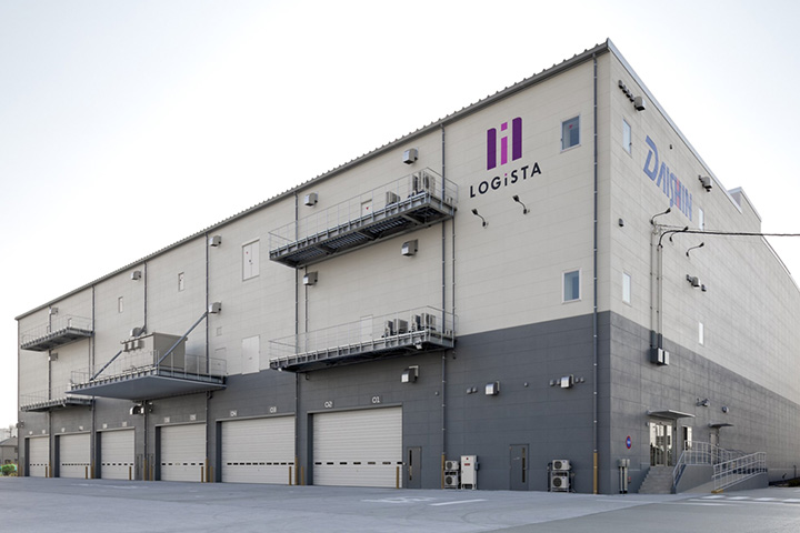LOGiSTA Osaka Matsubara